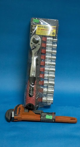 FERRETERIA "LUVAR" - Ferretería en Bogotá