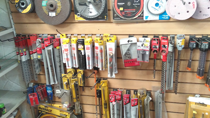 Ferretería Mamut - Ferretería en Bogotá