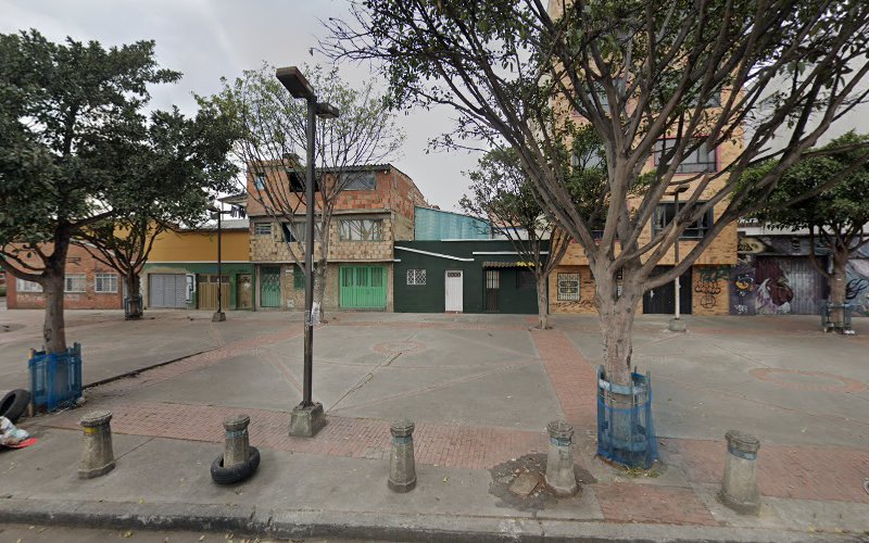 FERRETERÍA SÚPER ELÉCTRICOS EL BOSQUE - Ferretería en Bogotá