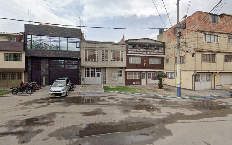 Ferreteria y cachareria Clayate - Ferretería en Bogotá