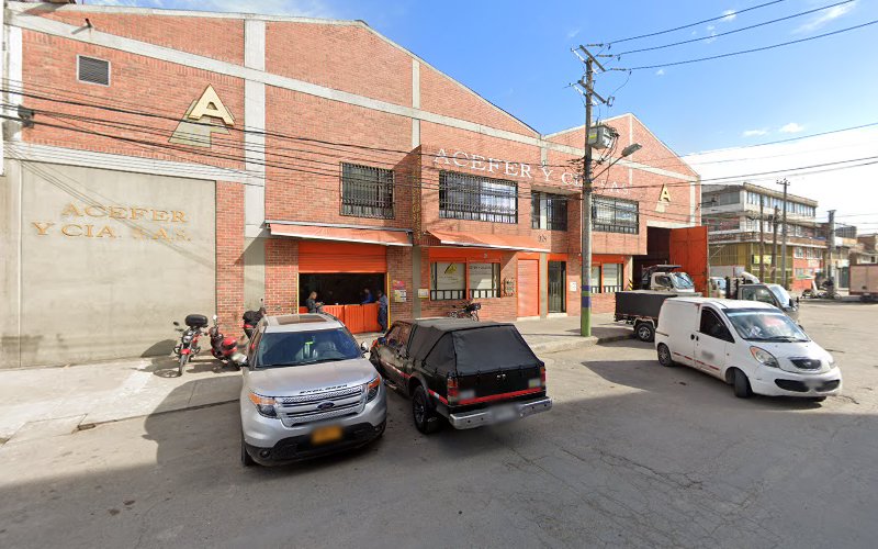 Ferretería y Cía Ltda - Tienda de artículos para el hogar en Bogotá