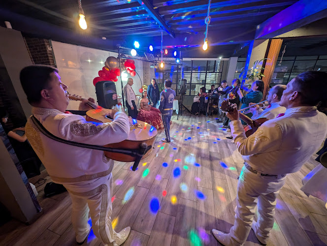 Ferreteria y Electricos Piñeros - Ferretería en Bogotá