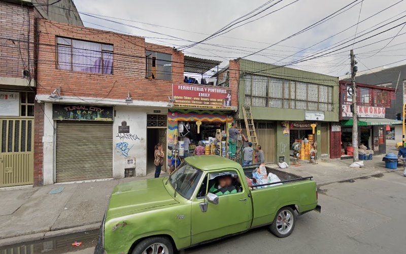 Ferreteria Y Pinturas Emily - Ferretería en Bogotá