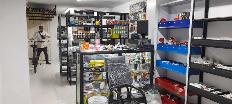 Ferreterías León La Granja - Ferretería en Bogotá