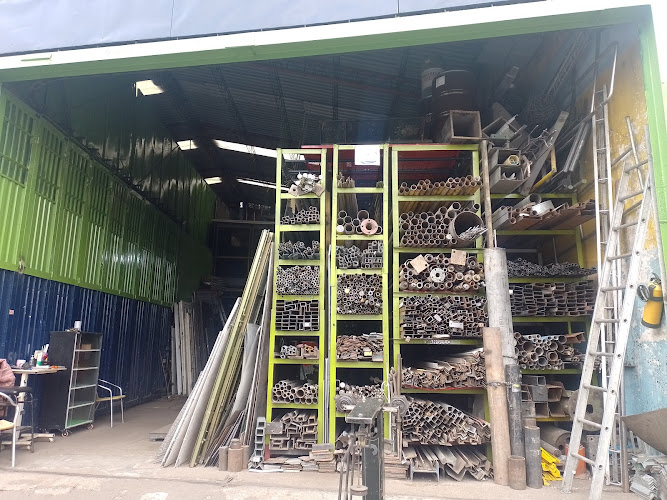 Ferretubos y perfiles 3J - Ferretería en Bogotá