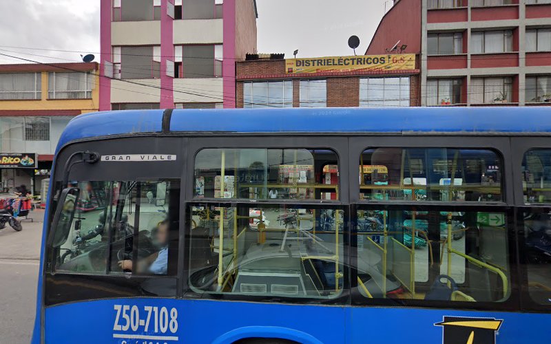 FLC FERRETERIA COMERCIAL - Ferretería en Bogotá