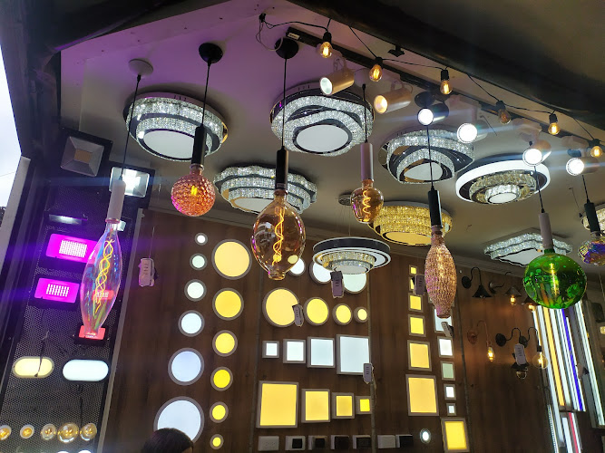 GOLDEN LIGHT SAS - Ferretería en Bogotá