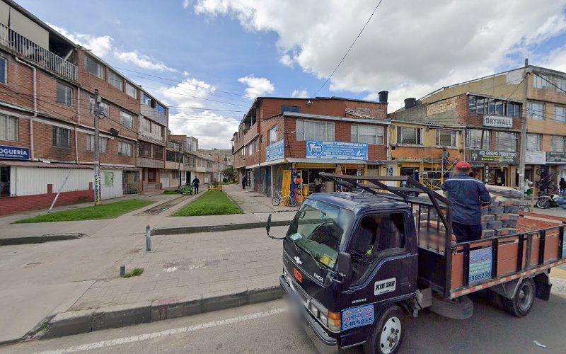 Grifos y Eléctricos de La 90 - Ferretería en Bogotá