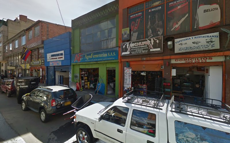 Mechufer Ferreimportaciones Herramientas Y Ferretería - Ferretería en Bogotá