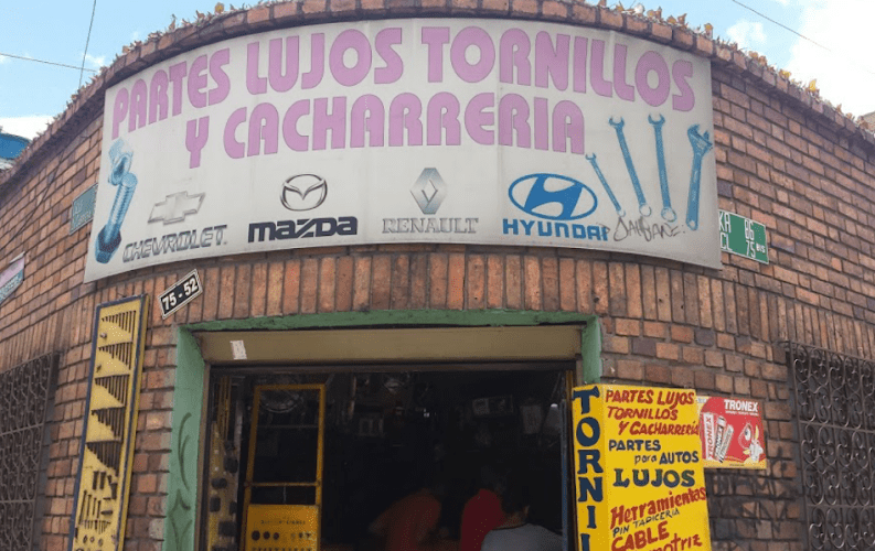 Partes Lujos Tornillos Cacharrería - Ferretería en Bogotá