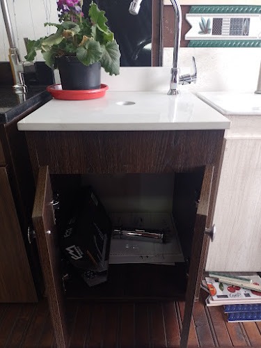 PEGA ENCHAPE - Ferretería en Bogotá