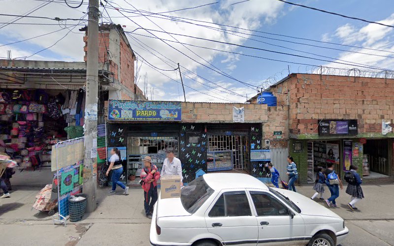 Piñateria Y Desechables Pardo - Tienda de artículos de fiesta en Bogotá