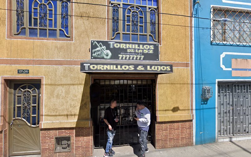 Tornillos De La 52 - Ferretería en Bogotá