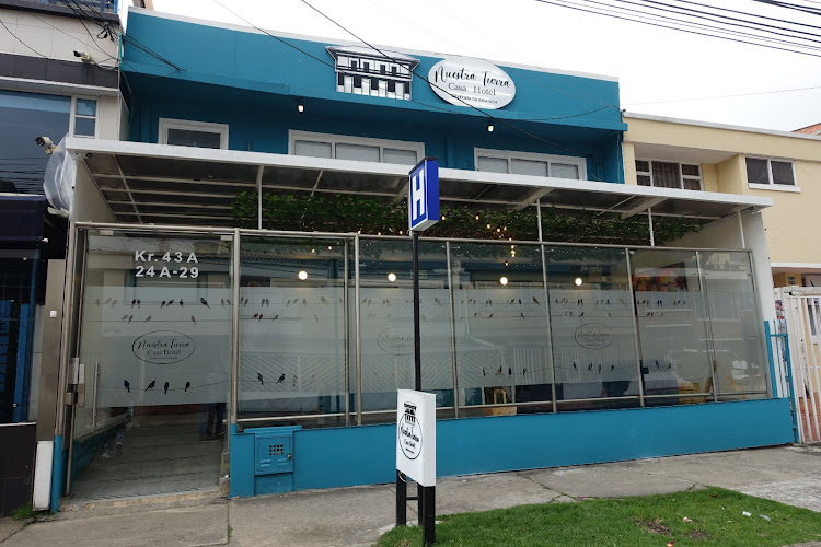 Casa Hotel Nuestra Tierra - Hospedaje - Hotel en Bogotá