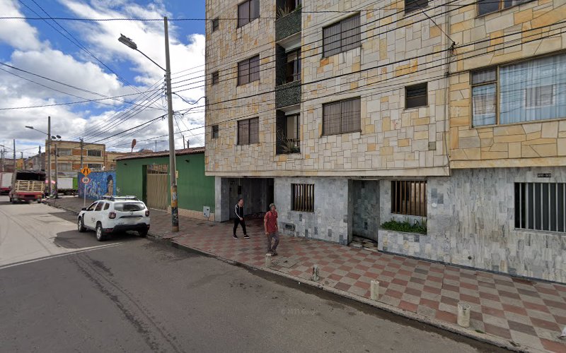 Hotel Hostal Las Brisas - Albergue en Bogotá