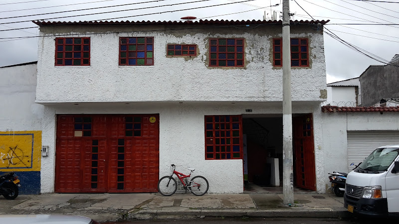 Iglesia Bautista Renacer - Iglesia en Bogotá