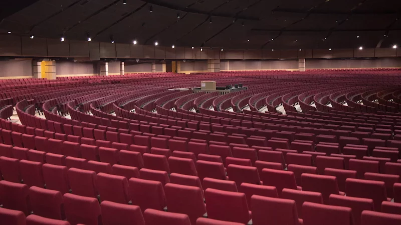 Iglesia El Lugar de Su Presencia - Sede Suba - Iglesia en Bogotá