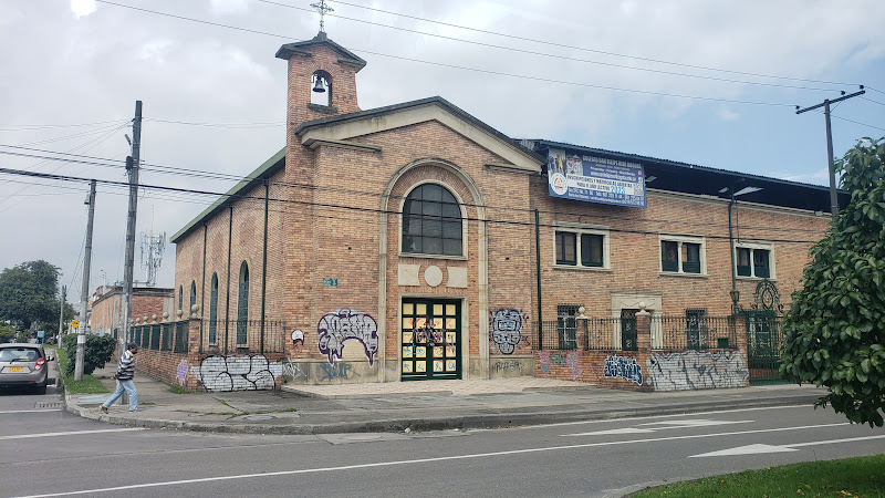 Iglesia Instituto Siervas de María - Iglesia en Bogotá