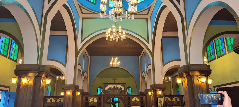 Iglesia Ortodoxa Dormición De La Virgen - Iglesia ortodoxa oriental en Bogotá