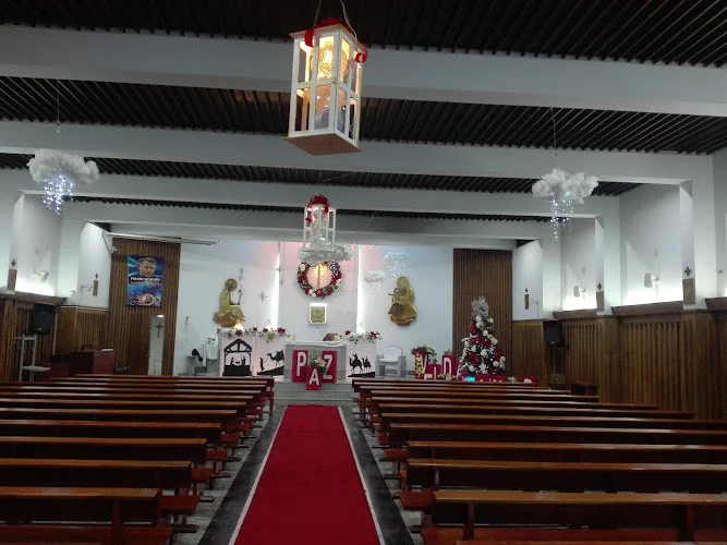 Parroquia Madre del Salvador - Parroquia en Bogotá