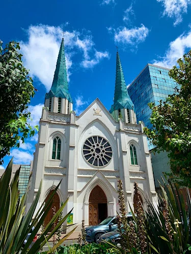 Parroquia Nuestra Señora de los Ángeles - La Porciúncula - Parroquia en Bogotá
