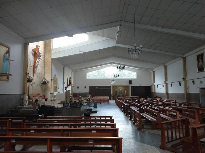 Parroquia San Felipe Apóstol - Parroquia en Bogotá