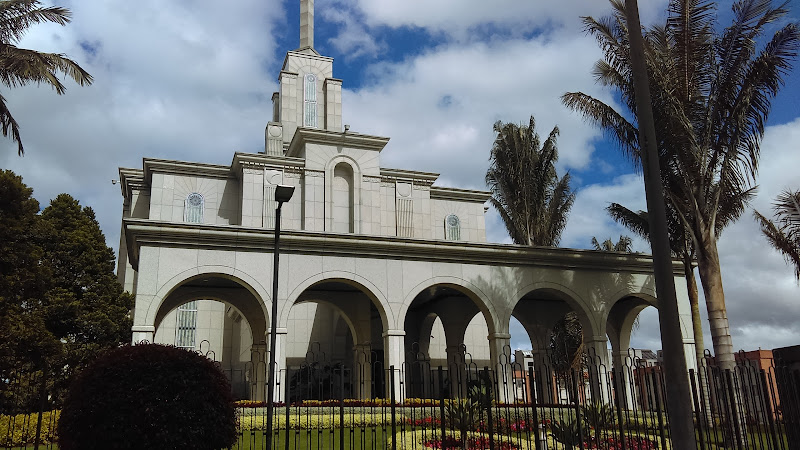 Templo de Bogotá, Colombia - Iglesia de Jesucristo de los Santos de los Últimos Días en Bogotá
