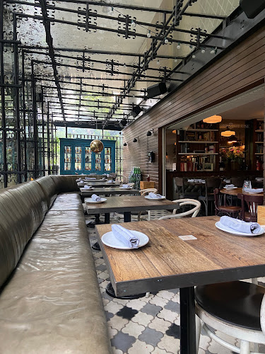 Black Bear - Restaurante en Bogotá