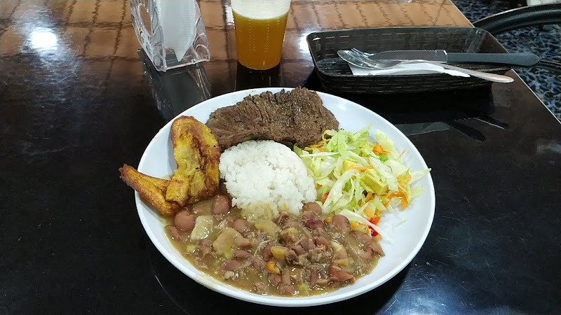 restaurante la 127 - Restaurante especializado en soul food en Bogotá