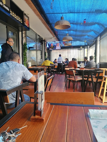 Rincon del Viejo Willy - Restaurante en Bogotá