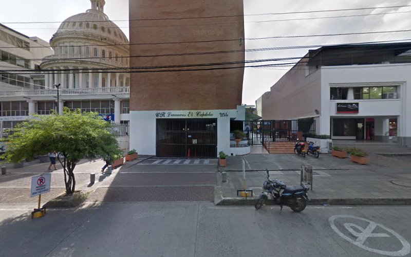 Colsubsidio capitolio - Farmacia en Cali