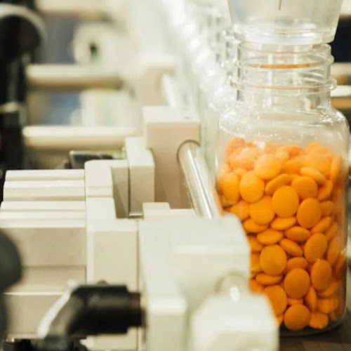 Comerlat Pharmaceutical S.A.S. - Compañía farmacéutica en Cali