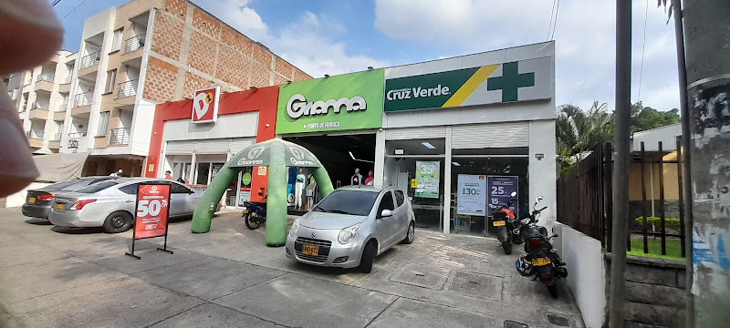 Cruz Verde El Ingenio Parque 325 - Farmacia en Cali
