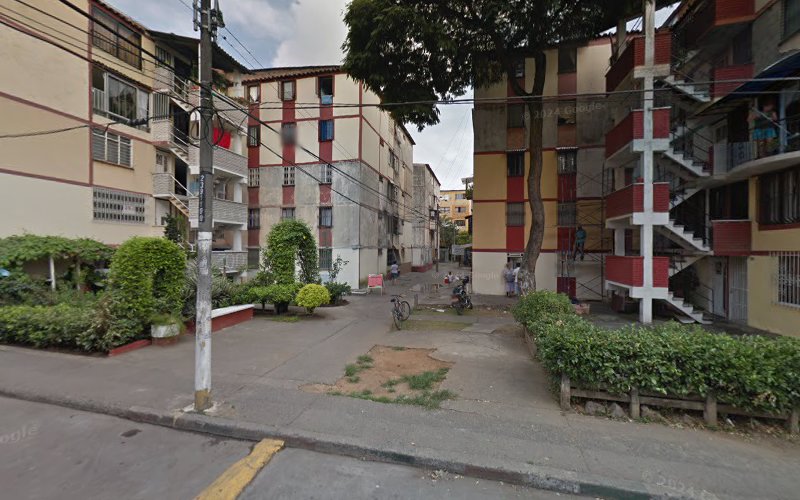 Drogas Camilo - Farmacia en Cali