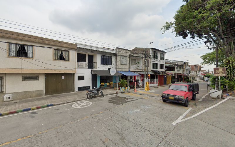 Drogas Cauquita 1 - Farmacia en Cali