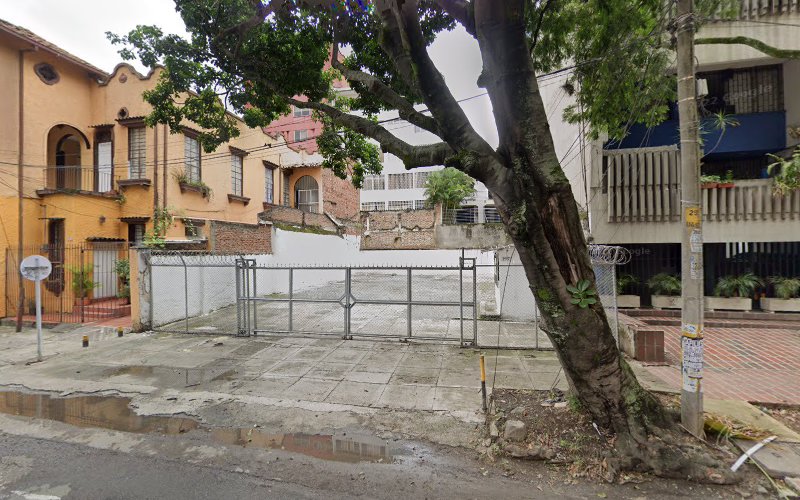 Drogas La Economía - Farmacia en Cali