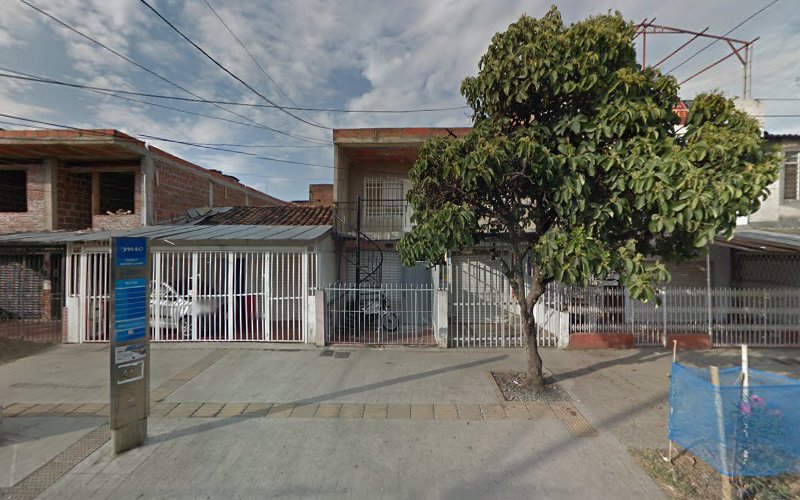 Droguería Alaska López - Farmacia en Cali