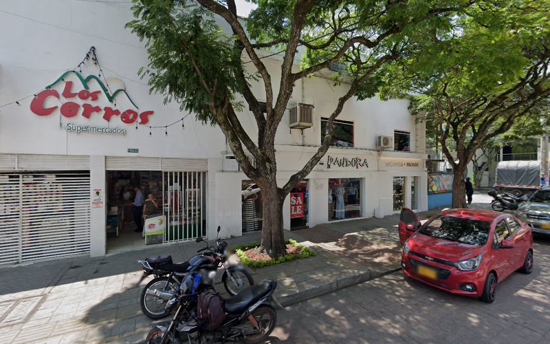 Droguería Avenida Novena - Farmacia en Cali