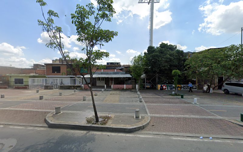 Droguería Caleña - Farmacia en Cali