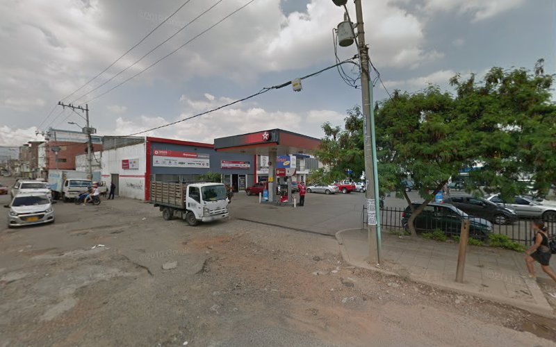 Droguería Colombo Francésa - Farmacia en Cali