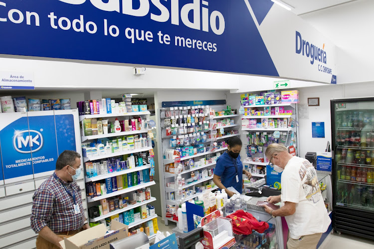 Droguería Colsubsidio Centro Comercial Chipichape - Farmacia en Cali