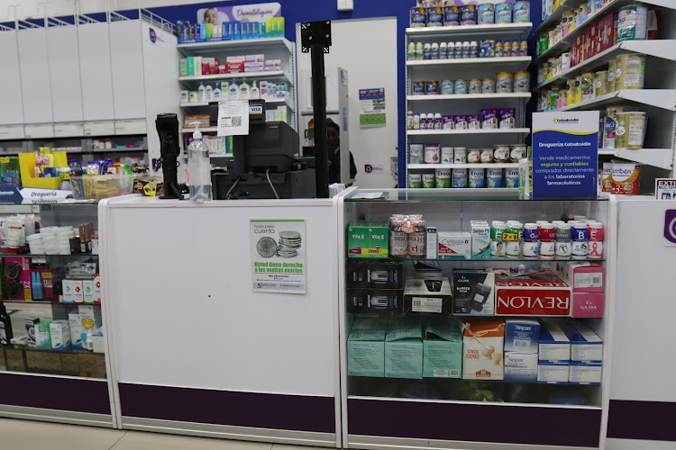 Droguería Colsubsidio Centro Comercial La Estación - Farmacia en Cali