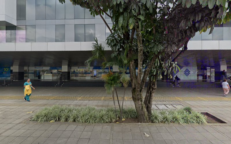 Drogueria Comfandi - Calle 5 - Farmacia en Cali