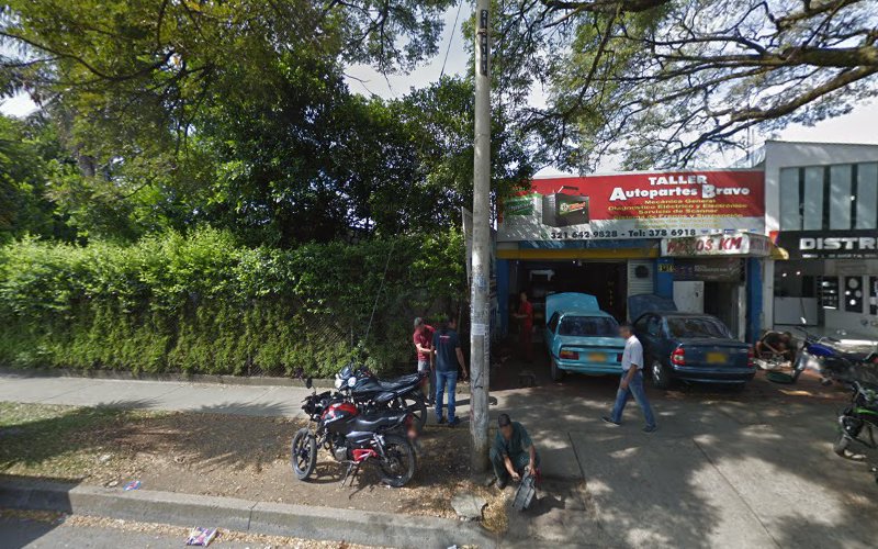 Drogueria Comuneros - Farmacia en Cali