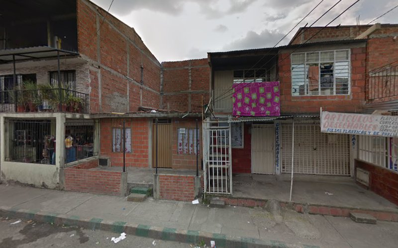 Droguería El Punto De La Salud - Farmacia en Cali