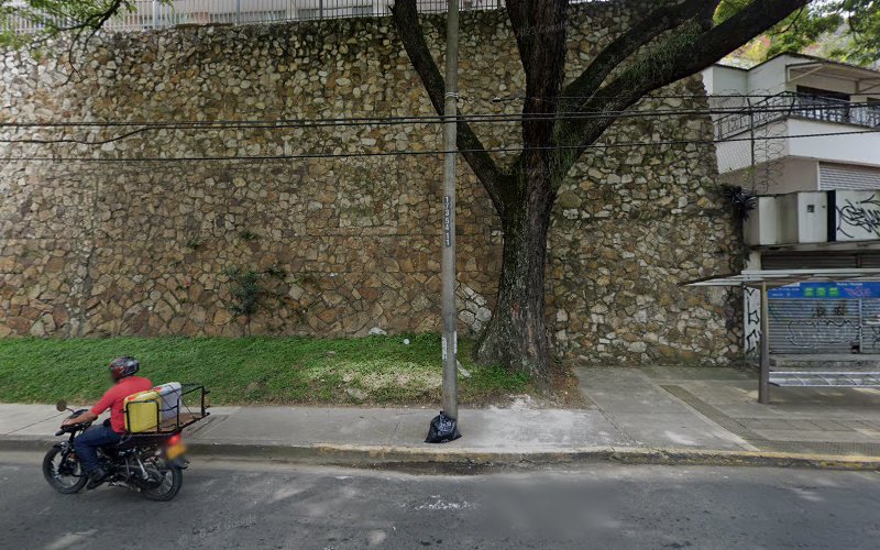 Droguería El Sol - Farmacia en Cali