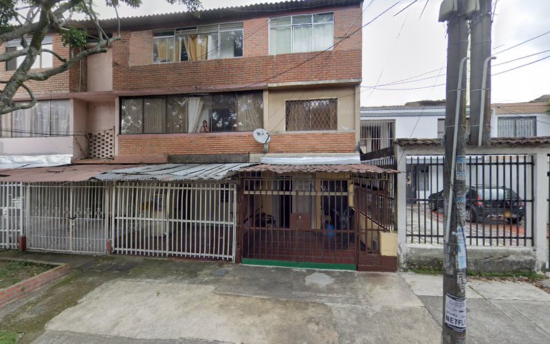 Droguería El Templete - Farmacia en Cali