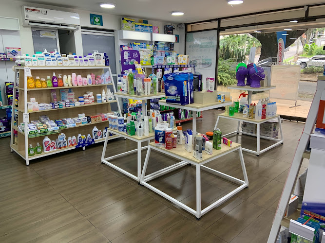 Droguería Interdrogas Santa Teresita - Farmacia en Cali