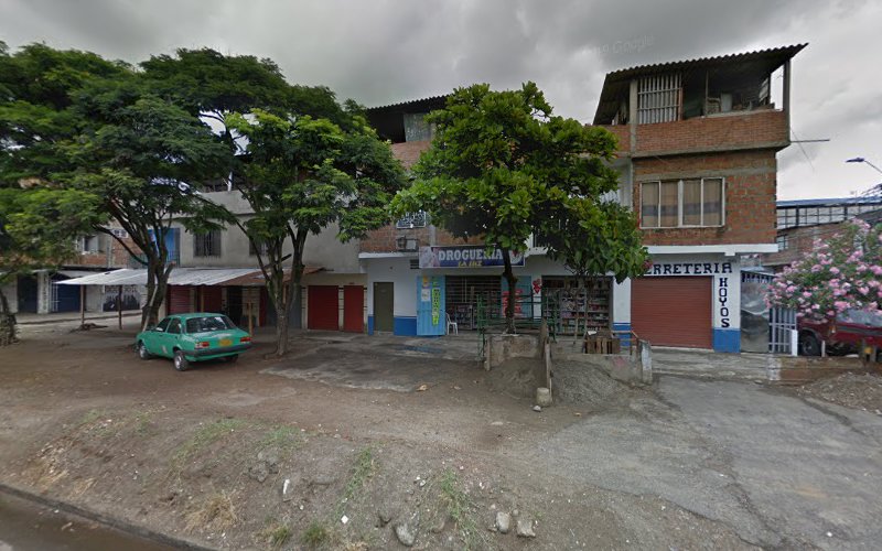 Droguería La Luz - Tienda de comestibles, periódicos y medicamentos en Cali