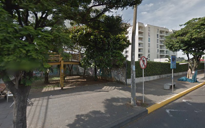 Drogueria La Nuestra JJ - Farmacia en Cali